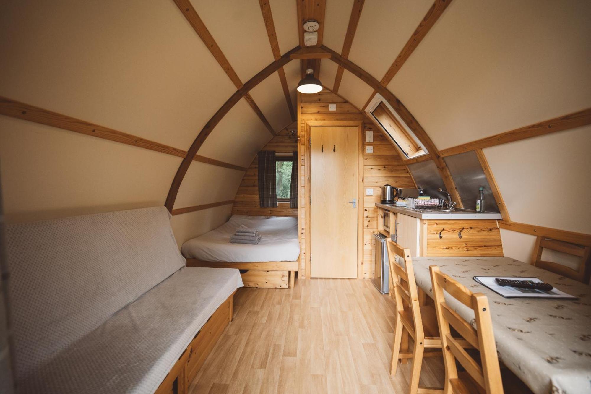 Ball Hall Farm By Wigwam Holidays East Cottingwith Bilik gambar